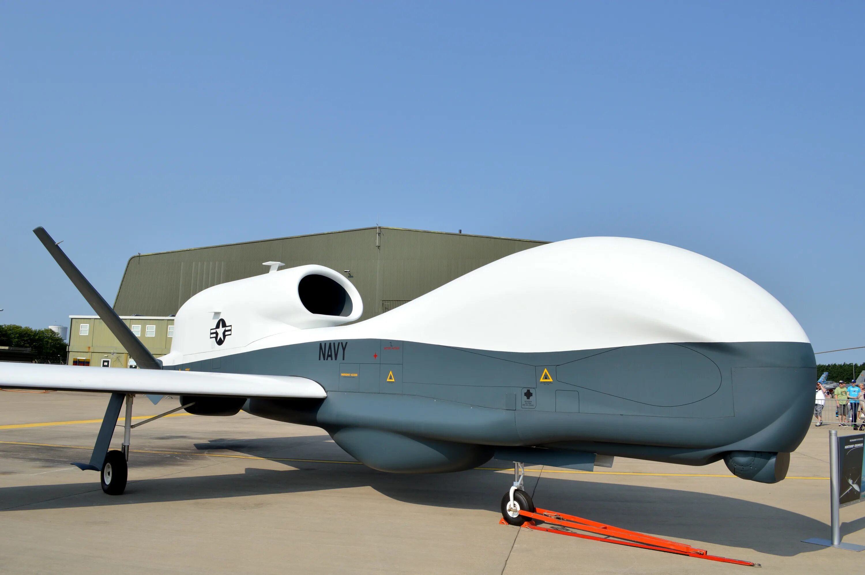 Mq-4c Triton UAV. Mq-4c «Тритон». БПЛА mq-4c Triton. Northrop Grumman mq-4c Triton.