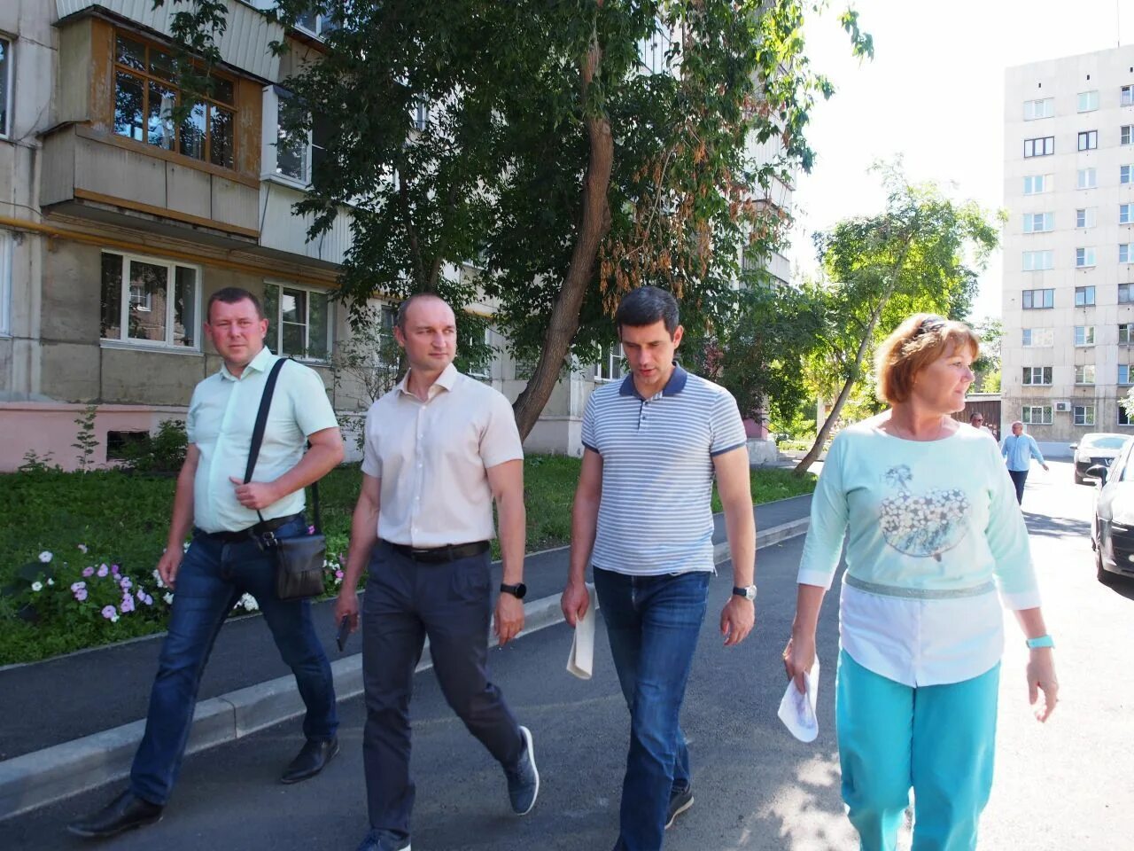 администрация тракторозаводского района челябинска. хорошие дороги тракторозаводскому району! единая россия. ирина волгоград тракторозаводский парикмахер. мой район тракторозаводский челябинск картинки для младшей группы. погода в тракторозаводском районе.