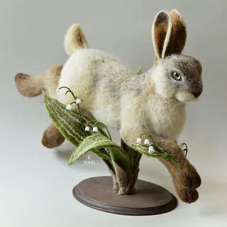 Фигурки из шерсти