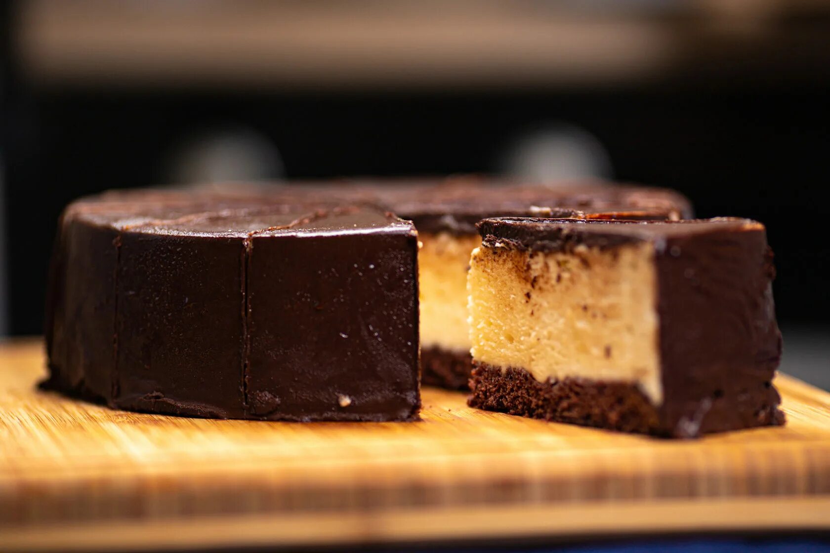 торт птичье молоко шоколадный. торт птичье молоко. шоколадное птичье молоко рецепт. бисквитный торт с птичьим молоком. пп торт птичье молоко.