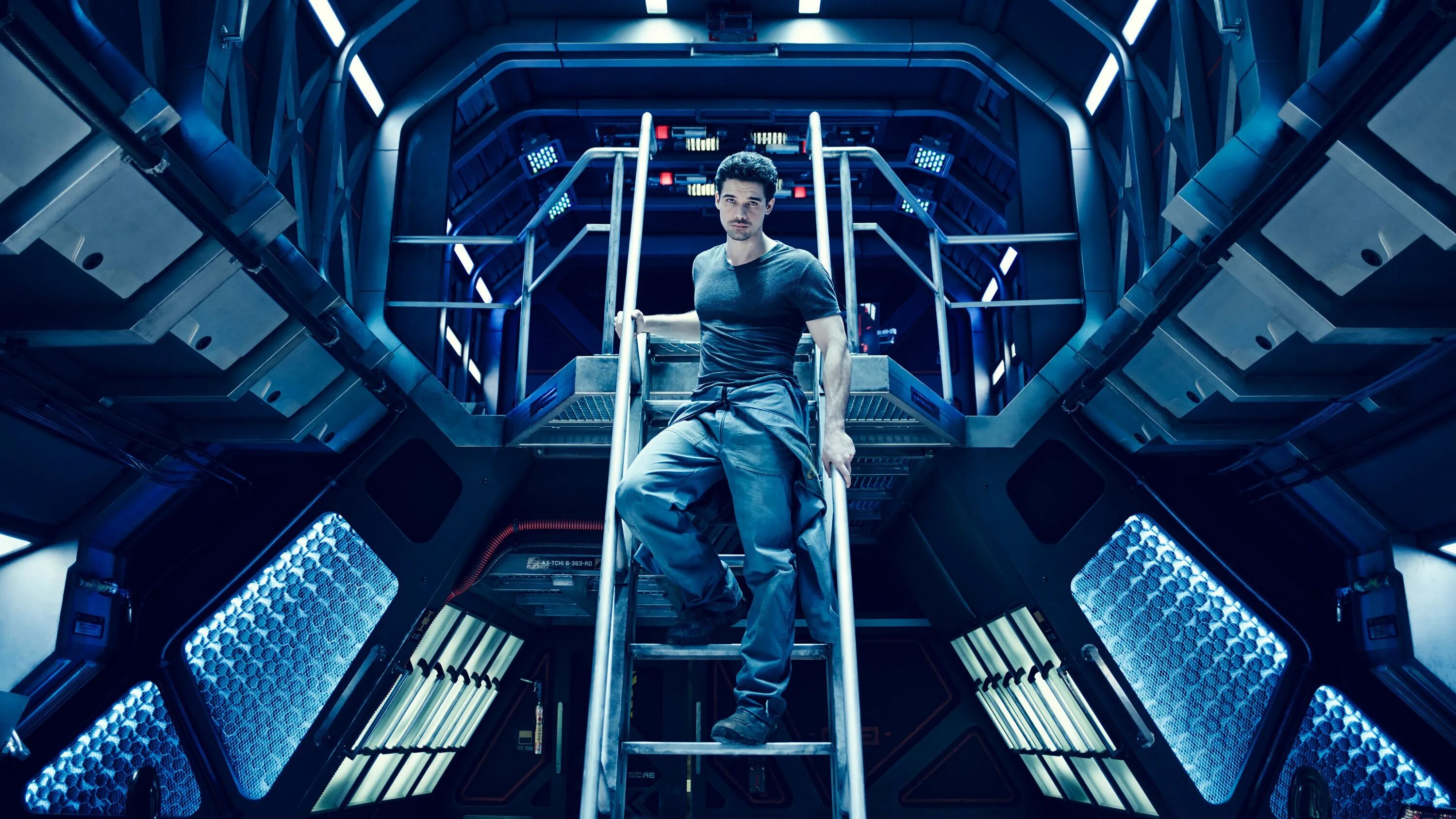 Пространство фото. Пространство сериал 2015. Пространство / экспансия / the Expanse. Пространство Джеймса кори сериал. Пространство 2015 сериал корабль.
