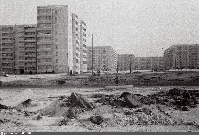 Г. Ульяновск новый город старый. Ульяновск новый город старый. Ульяновск новый город 80-е. Ульяновск в 90.