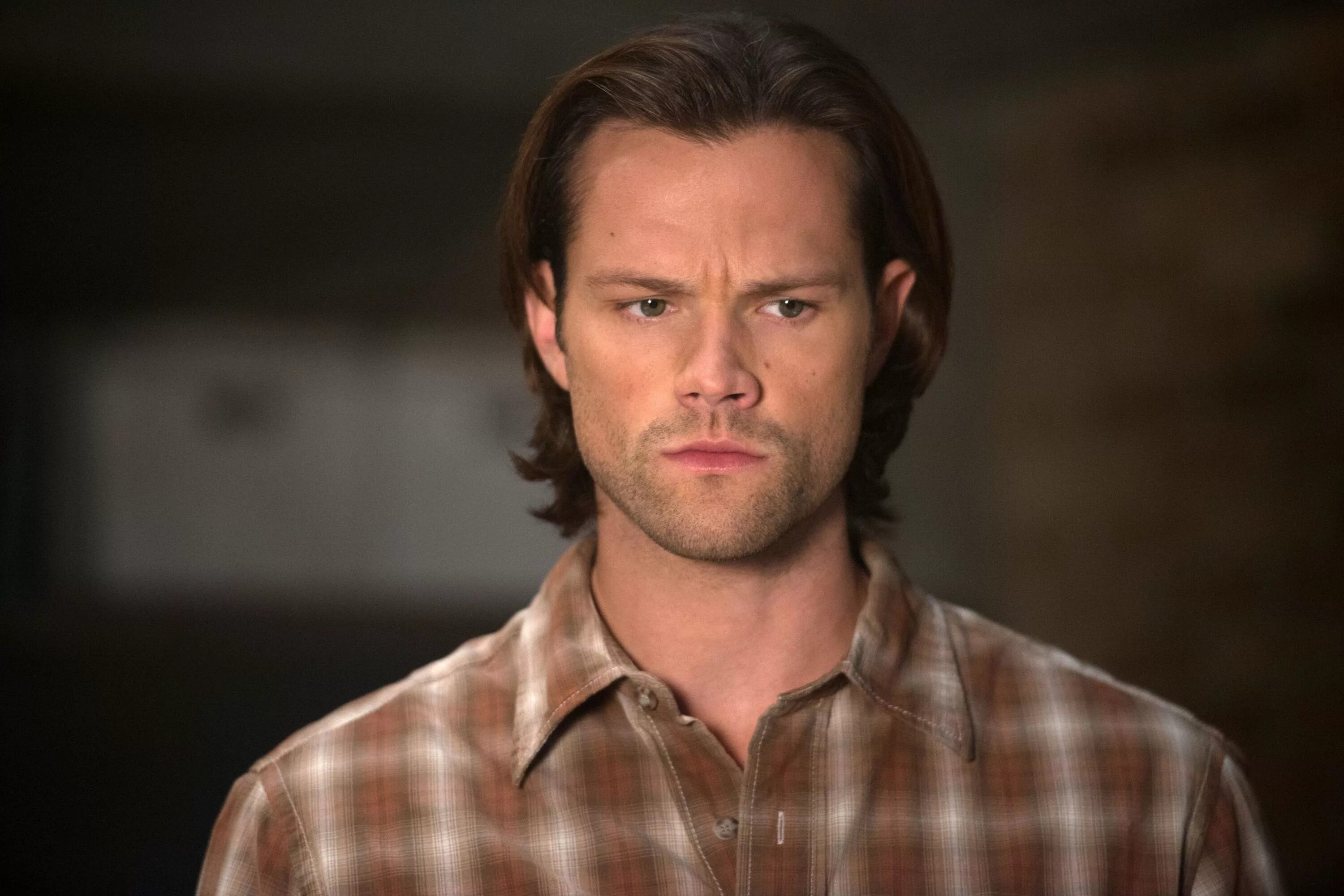 Джаред падалеки сверхъестественное. Брат сэм декстер. Сэм винчестер 6 сезон. Сэм и дин сверхъестественное 6 сезон. Дин винчестер сверхъестественное 6 сезон.