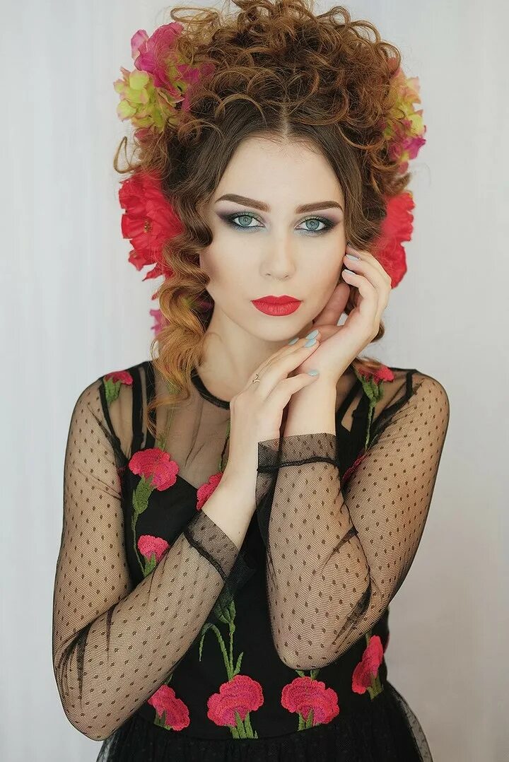 Молодые украинские певицы дети участницы конкурса. Фотосессия участниц. Мисс псков 2017. Фотосессия участниц. Фотосессия участниц.