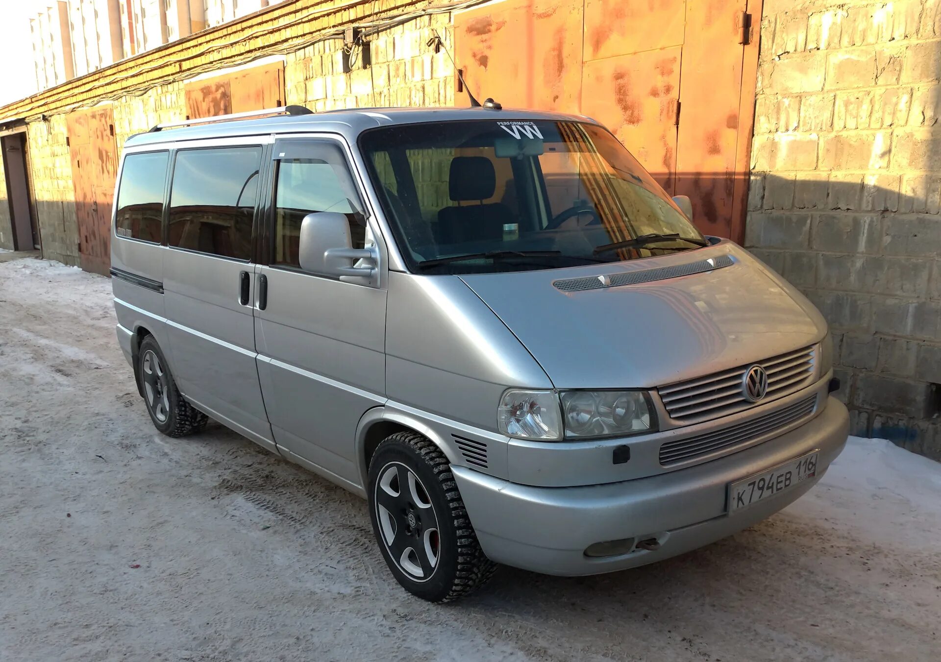 Фольксваген Каравелла т4. Volkswagen т4 Каравелла. VW t4 Caravelle 2003. Фольксваген т4 2002 год.