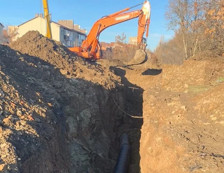 гуп ро урсв шахты водоканал. коллекторы шахты. бараки развалины. аварийный ремонт теплотрассы. водовод шахтных вод.