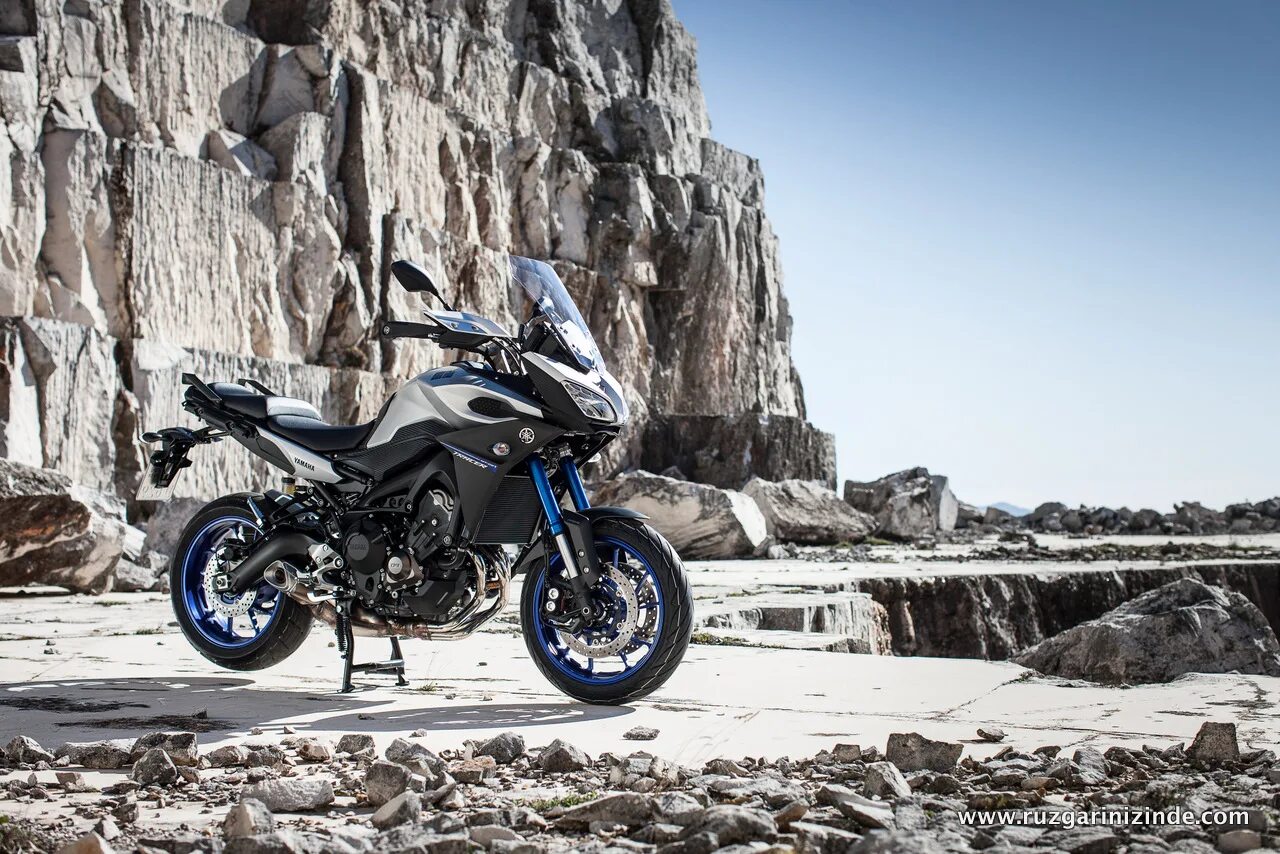 Yamaha mt-09 tracer (fj-09). Yamaha mt 09 tracer 2015. Yamaha mt 09 tracer 2017. Yamaha mt 09 2020. Yamaha mt 09 tracer 2017.