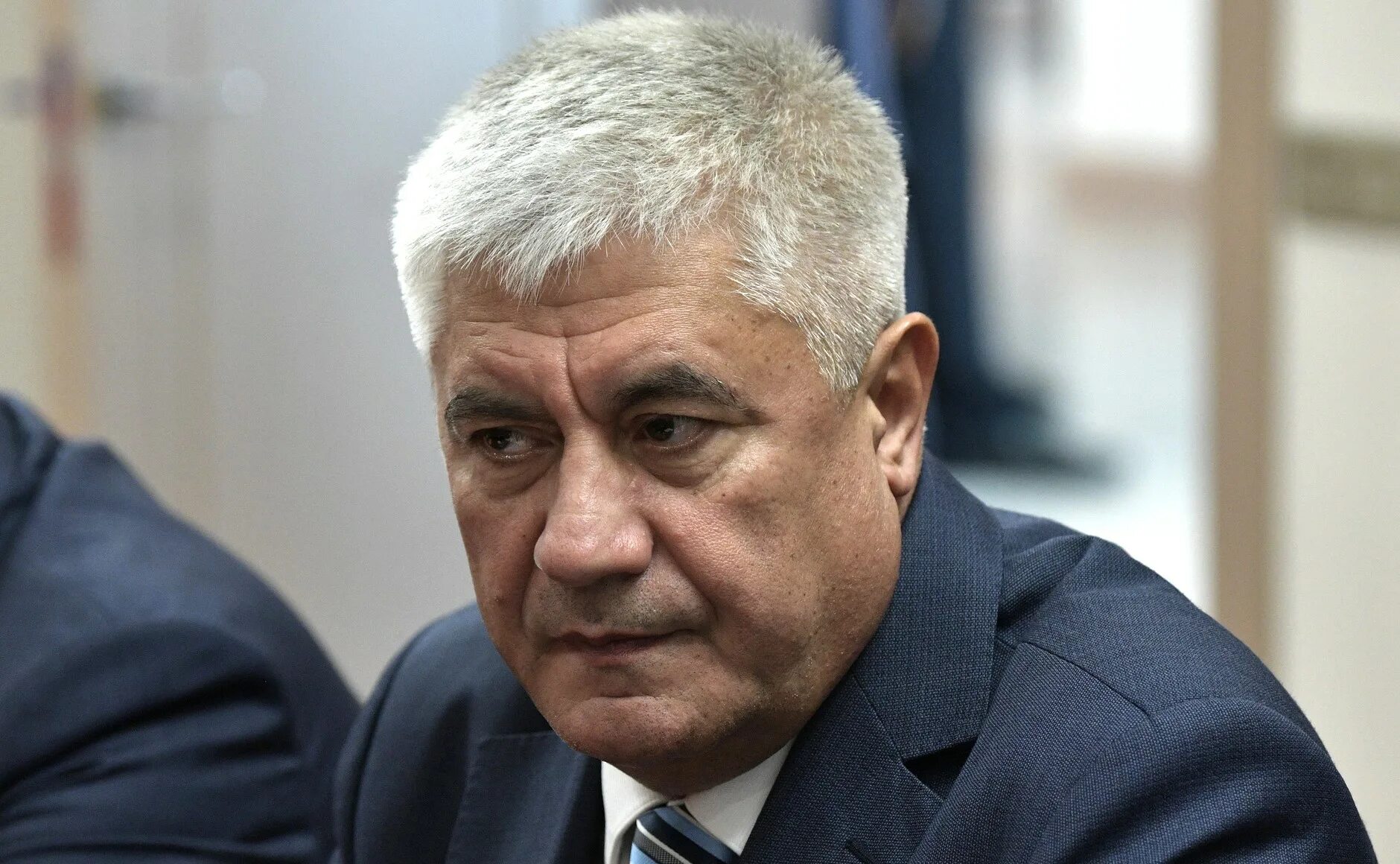 Колокольцев министр. Колокольцев отставка. Колокольцев подал в отставку последние. Колокольцев мвд. Колокольцев.