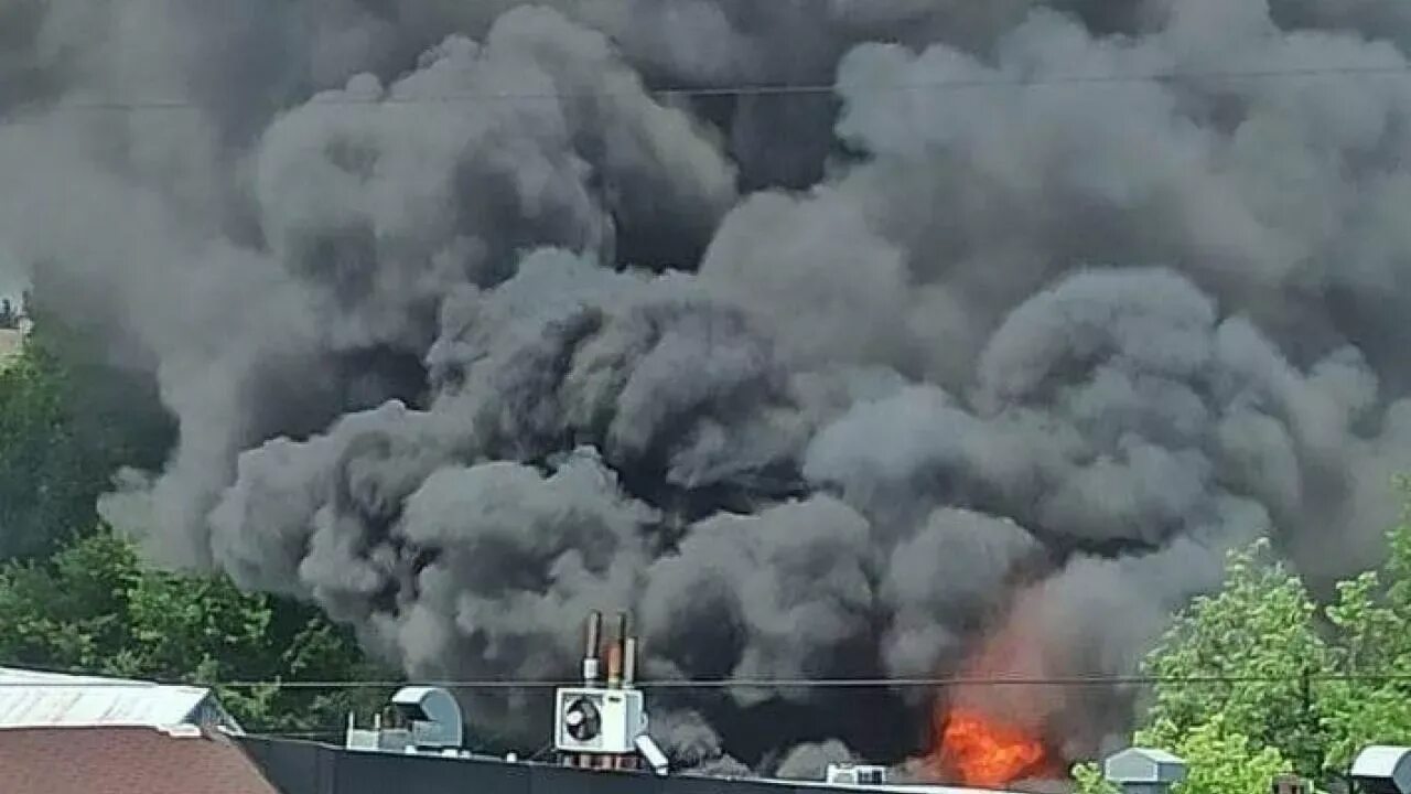 Нападение на буденновск. Захват больницы в Буденновске. Обстрел Буденновского района. Штурм больницы в Буденновске 1995.