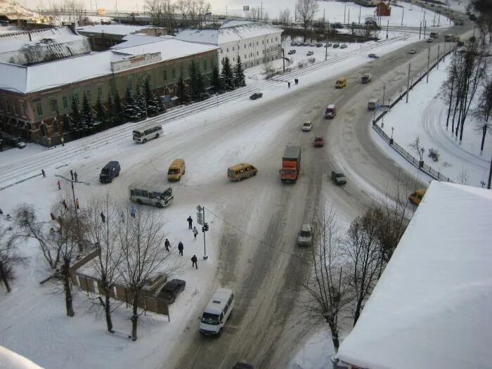 Златоуст площадь 3 го интернационала. Городская площадь златоуст. площадь 3 интернационала. пл 3 интернационала златоуст. городская площадь златоуст 2025.