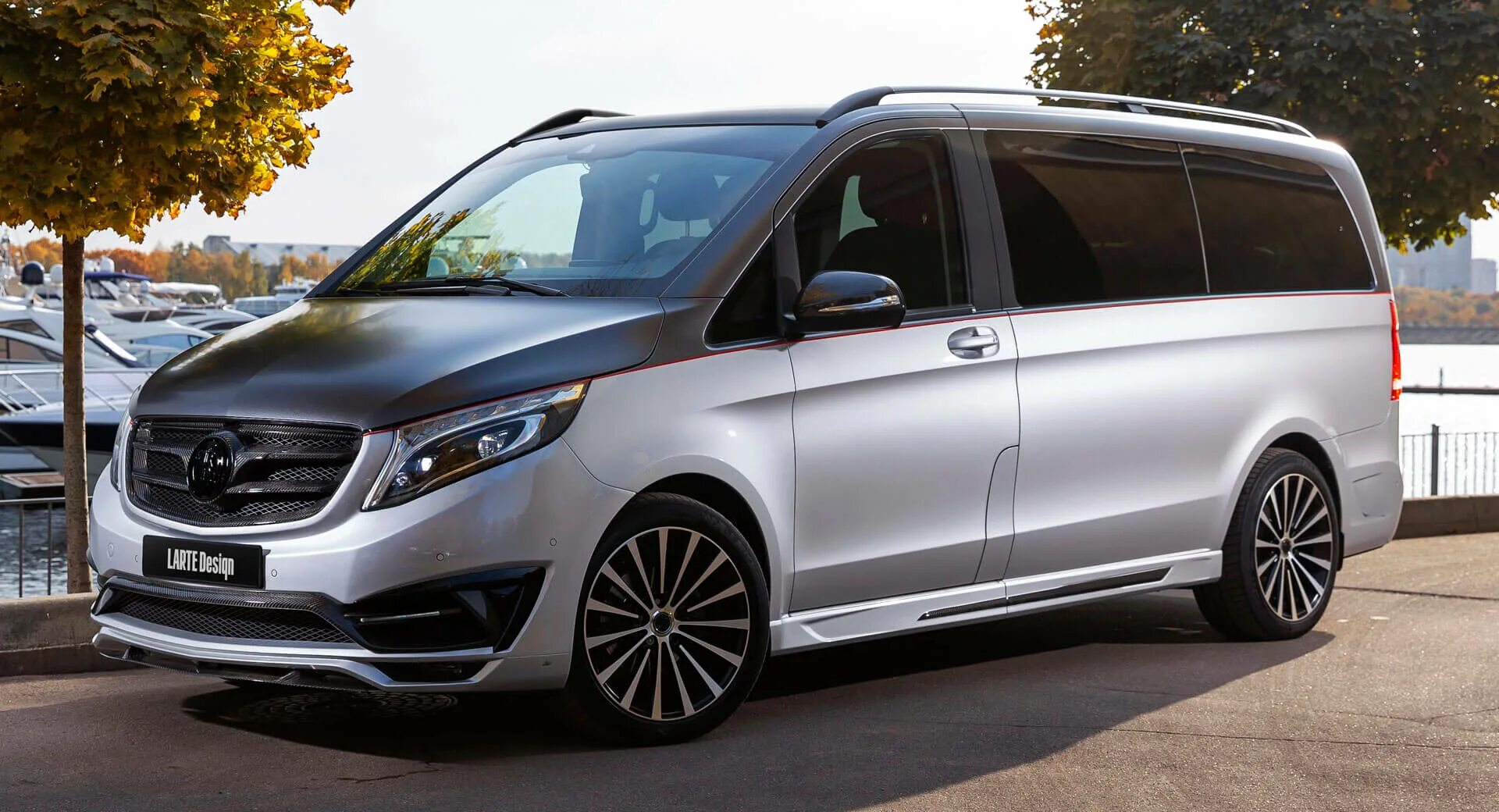 2 v class. Mercedes benz v class 2025. мерседес бенц v класс 2025. мерседес бенц v250 новый. mercedes v class black crystal.