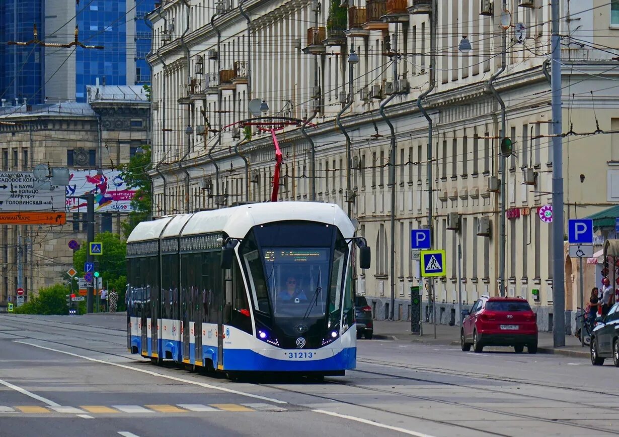 Движение трамваев в москве. 71-931м Витязь-м СПБ. Московский трамвай 2020. Трамвай 28 Москва. Трамвай 71-931м.