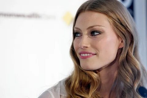 Alyssa sutherland