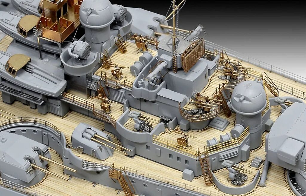 Tirpitz Revell 1/350. Тирпиц 1 350 Revell. Revell 05160 Tirpitz Platinum Edition. Линкор Тирпиц Revell 1/350.