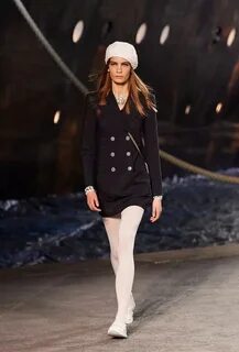 Looks 19