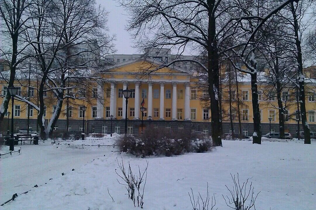 Госпитали санкт петербурга список. Кирочная улица санкт-петербург окружной госпиталь. дом в котором был госпиталь в волоколамске. ул. кирочная, 33 литер а. школьная 33 лит пушкин.