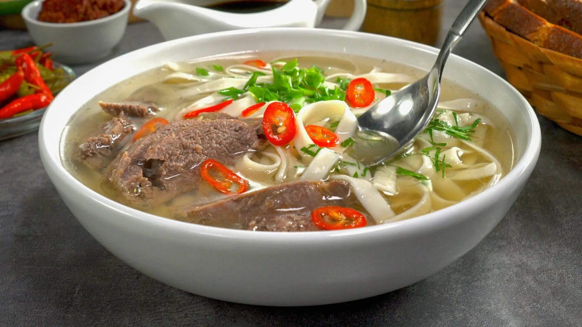 Супчик с уткой. Суп с репой. Суп из утки. Суп с уткой. Суп с утки.