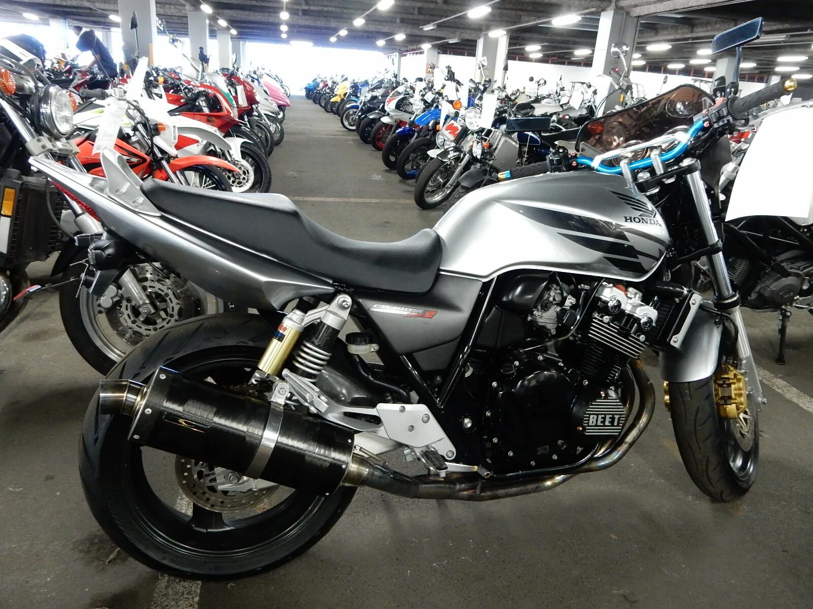 Honda cb400sf vtec 3. Хонда сб 400 втек 3. Cb 400 vtec 3. Honda cb400sf vtec 3. Honda cb 400 vtec.