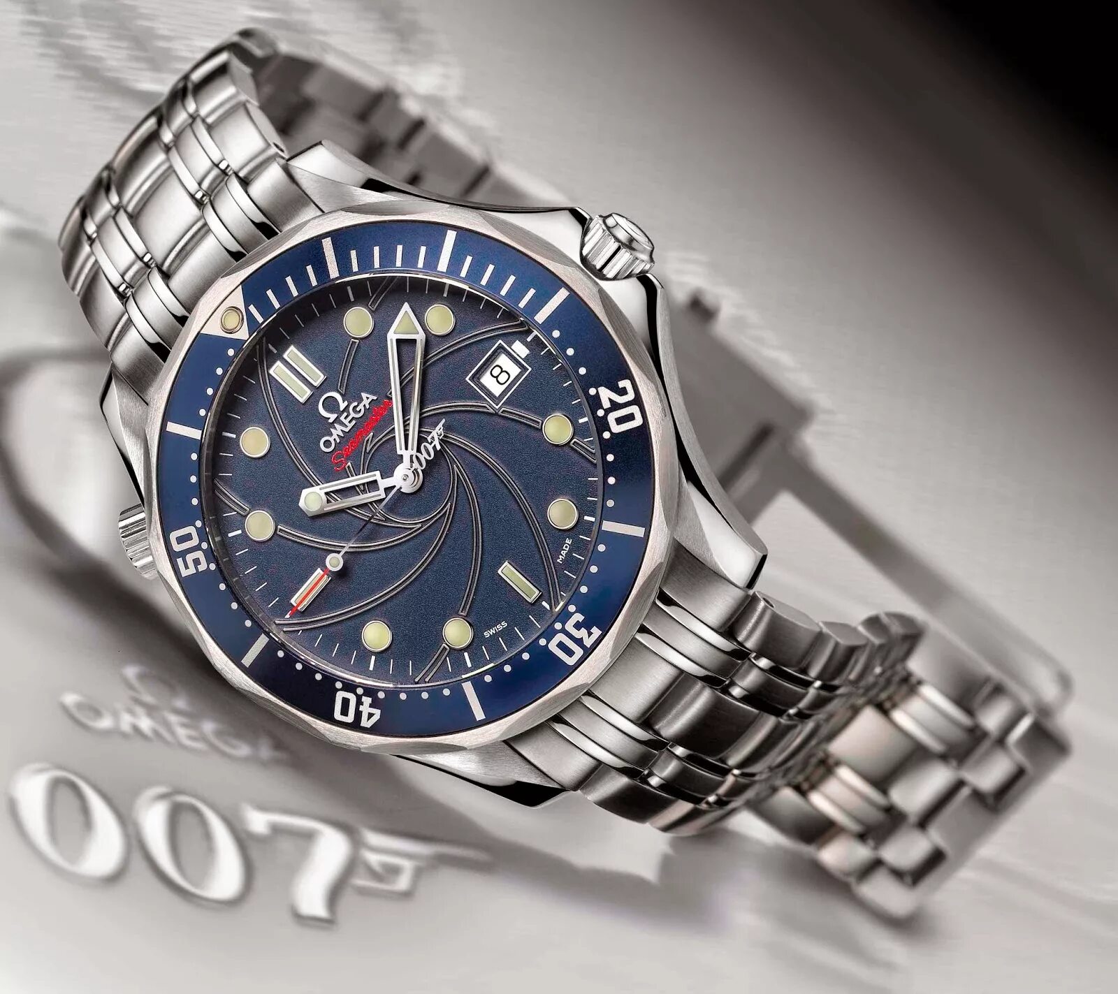 Частные объявления часы. Часы Omega 007 James Bond. Omega Seamaster James Bond 007. Omega Seamaster Bond 007.