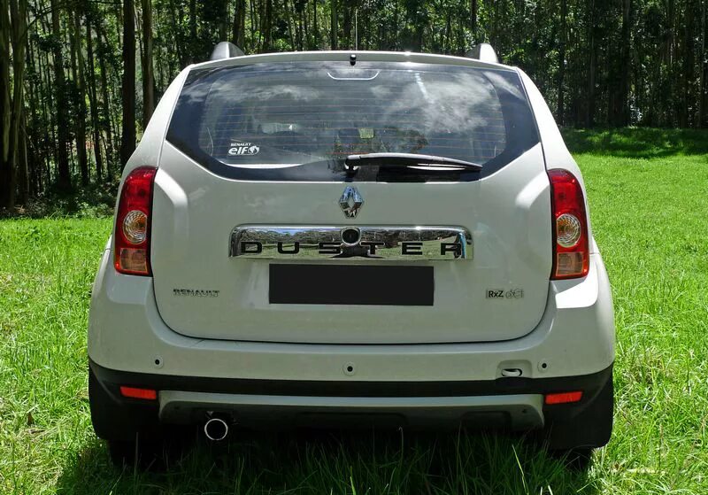 Рено задний вид. Renault Duster сзади. Рено Дастер зад 2011. Renault Duster вид сзади. Duster 2 сзади.