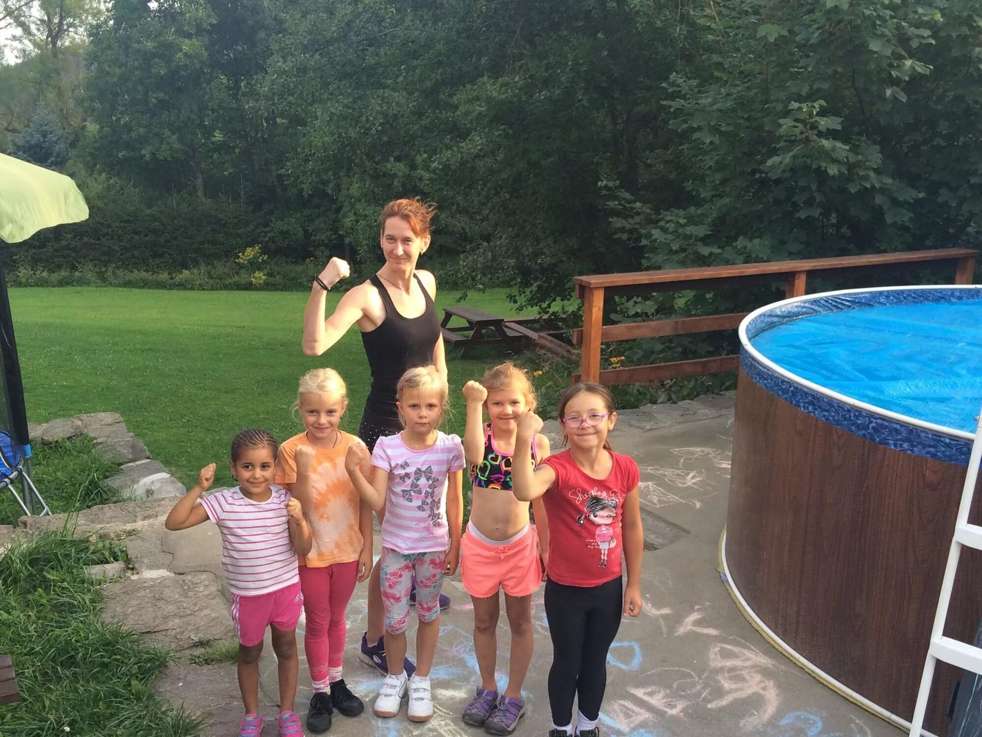 Rajce leto. Выложить расы idnes. Rajče скрытые. Idnes коллекция за столом. 2000лето.