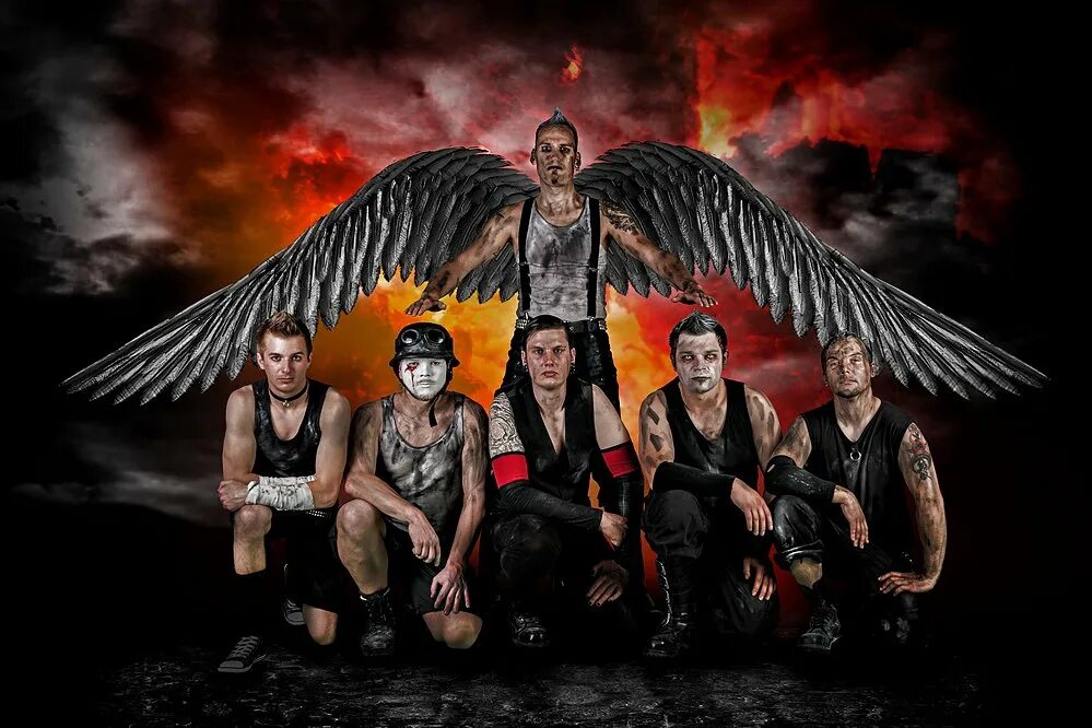 Рамштайн это. Группа rammstein. рамштайн огненные крылья. rammstein дискография. раммштайн рокнэшн.