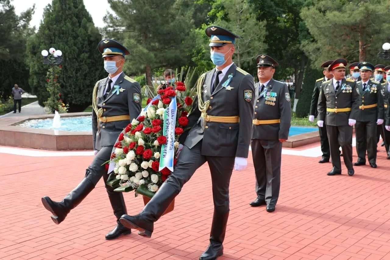 9 Мая день Победы в Узбекистане. 9 Мая Узбекистан день памяти и почести. 9 Май Хотира ва қадрлаш расмлар. 9 Май Хотира ва қадрлаш байрами. 9 may xotira va qadrlash kuni