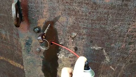 Как открыть замок гаража без ключа