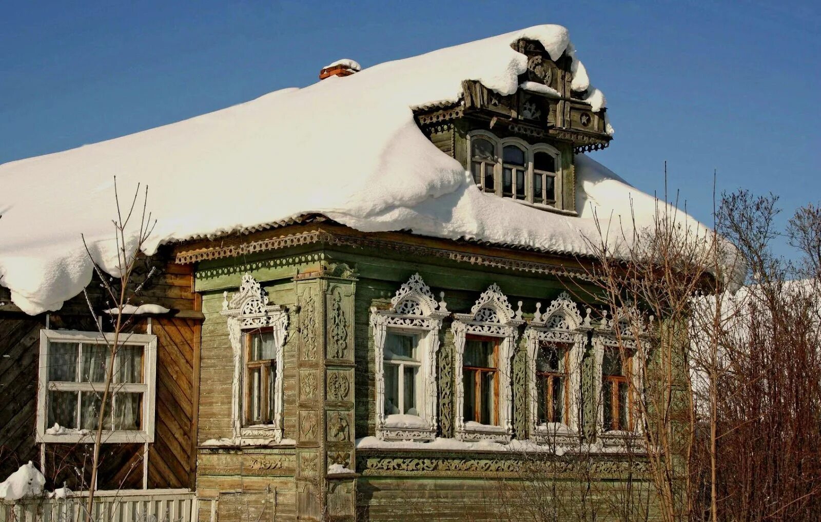 Деревня березники. Деревня березники ярославской области. деревянная архитектура ростова. ростов на дону деревянное зодчество. перьево дом культуры деревянный.