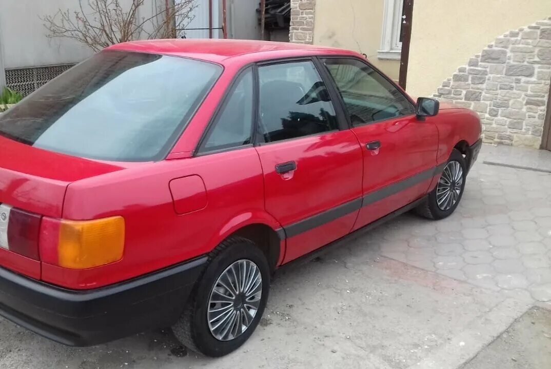 Авито краснодарский край ауди. Ауди 80 фото. Audi 80 Казахстан. Вологда Ауди 80 1986.