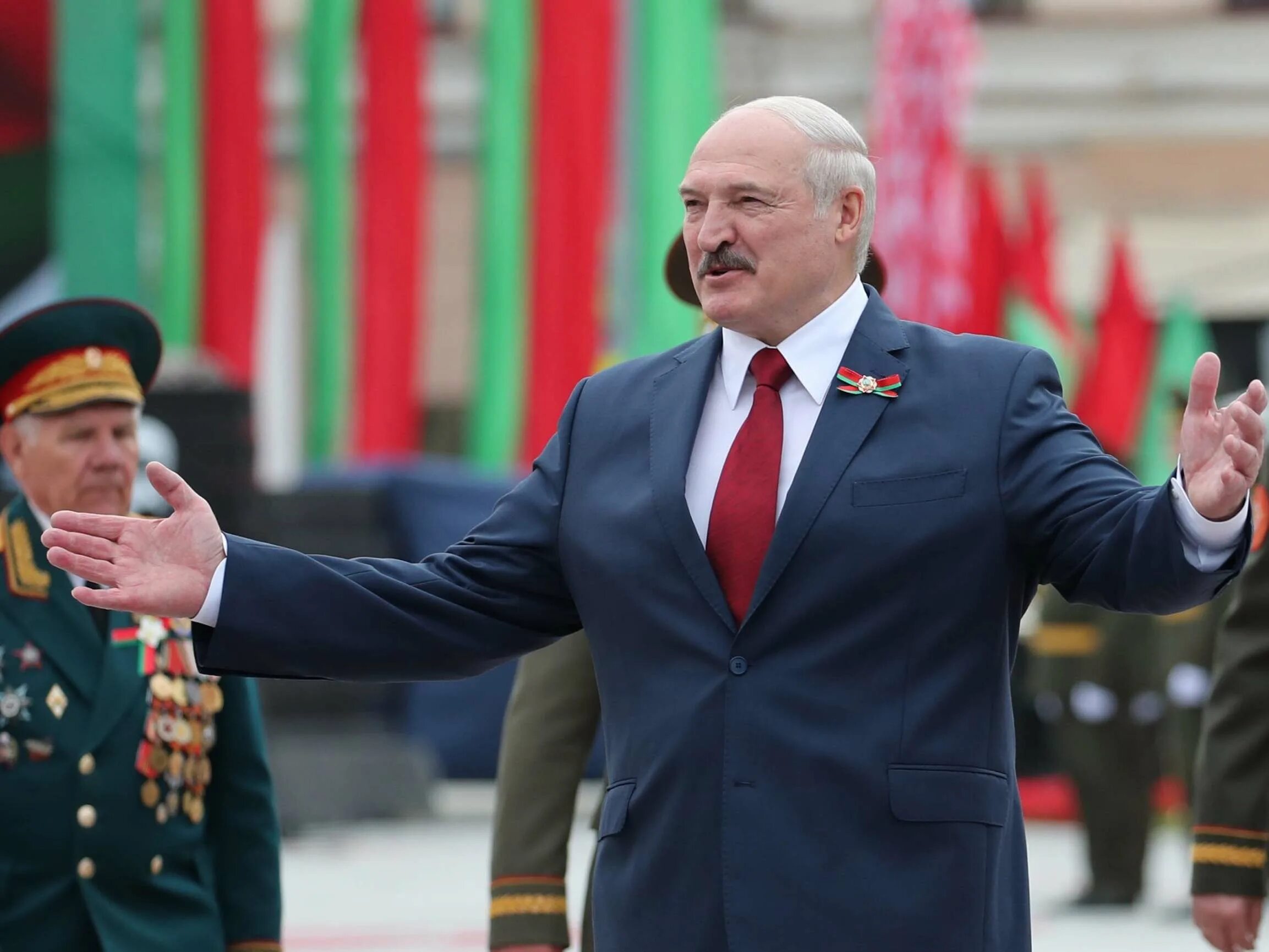 Лукашенко у власти сколько в качестве президента. Лукашенко 2011.