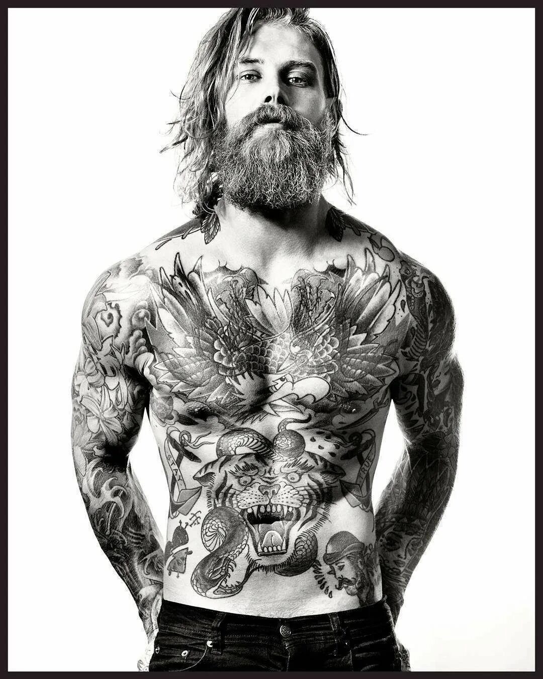 Брутальные тату. Джош марио джон без бороды. Брутальный мужчина. Брутальные тату. Джош марио джон.