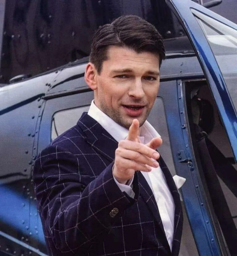 Страхов 2025. Актер даниил страхов 2025. даниил страхов 2025 год. самые красивые актеры россии 2025. даниил страхов папарацци.