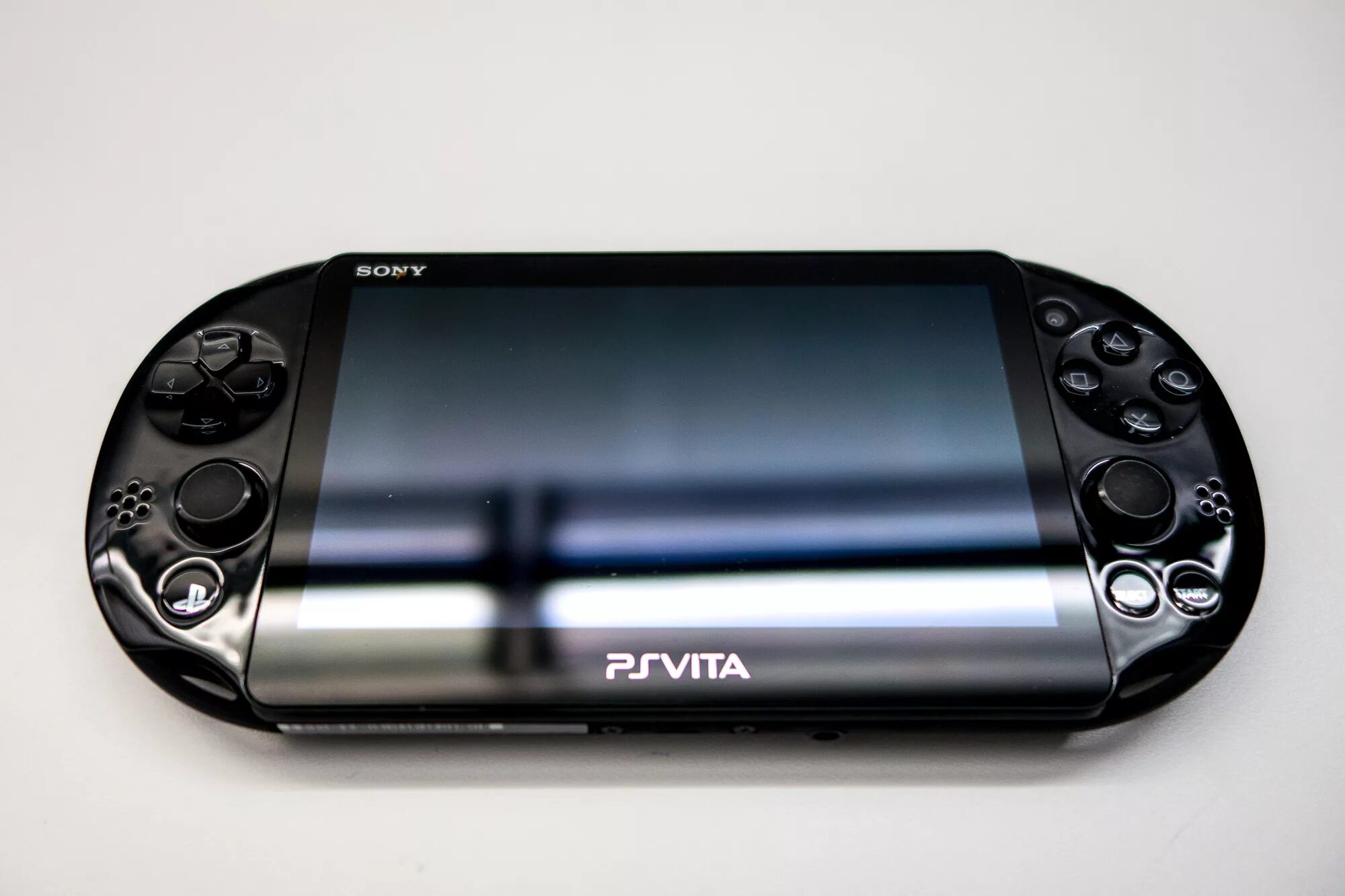 Sony PS Vita Slim. PS Vita Slim 3000. Sony PS Vita PSP. Нужна игровая приставка