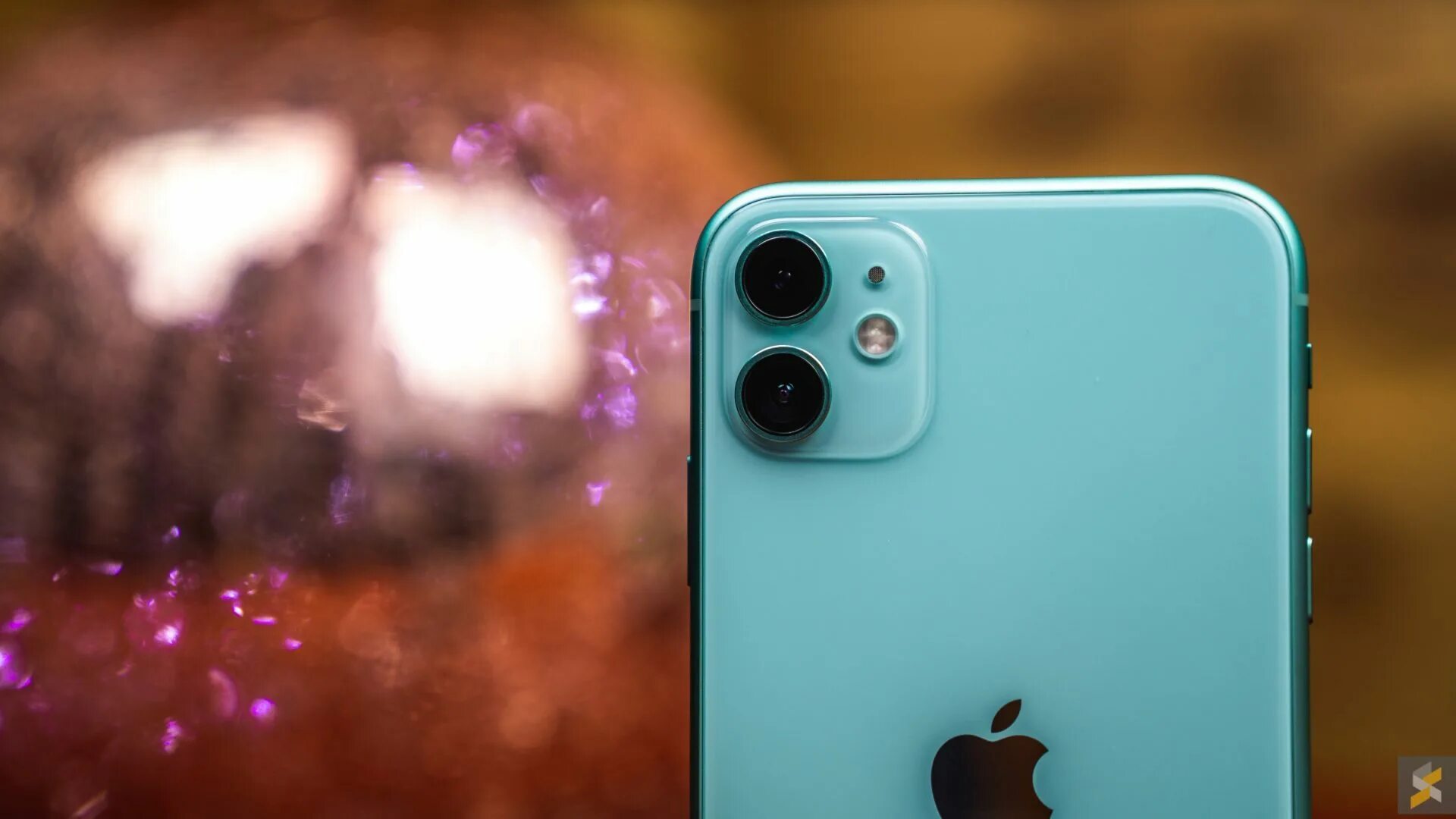 Айфон 11 Грин. Iphone 11 Pro зеленый. Iphone 11 Pro Max Camera. Iphone 11 Mint. Айфон 11 ночью