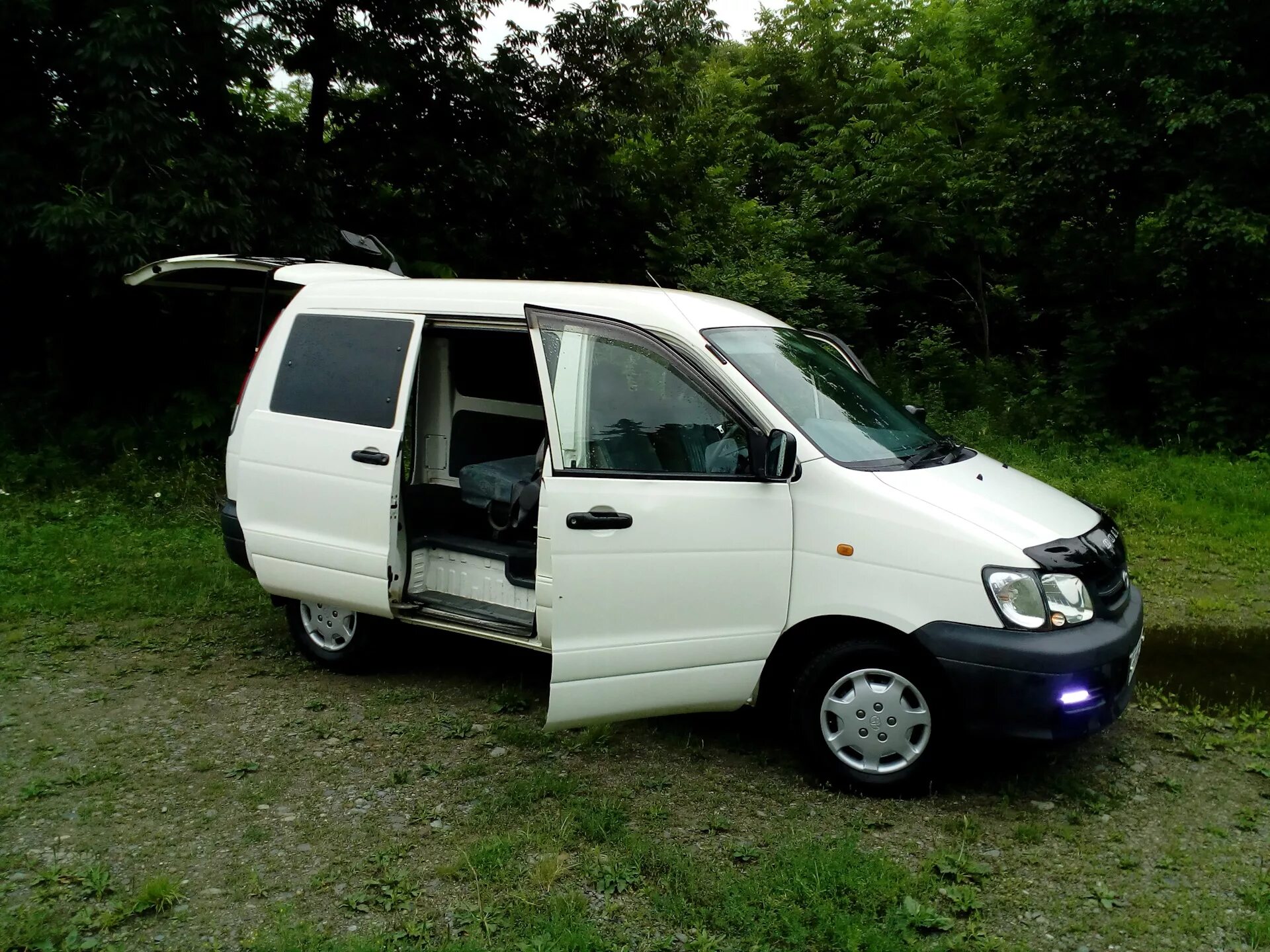 Тойота Town Ace. Toyota Town Ace Noah. Тойота Таун айс 2015. Тойота Таун айс 2007. Товн айс купить