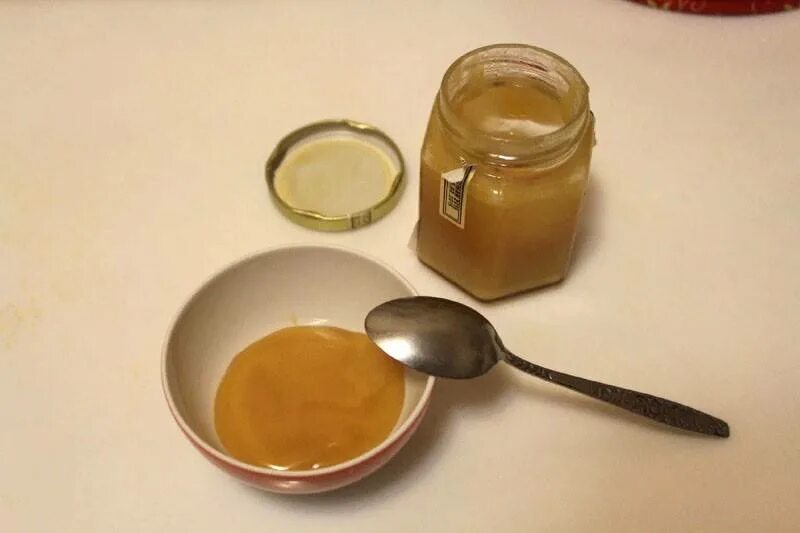 Растопленный мед. Растопленный мед засахаривается. Растопить засахаренный мед. Растопить мед на водяной бане.