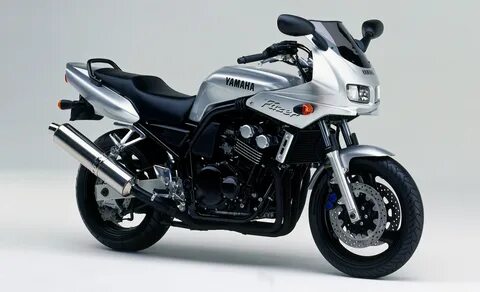 Yamaha fzs 600