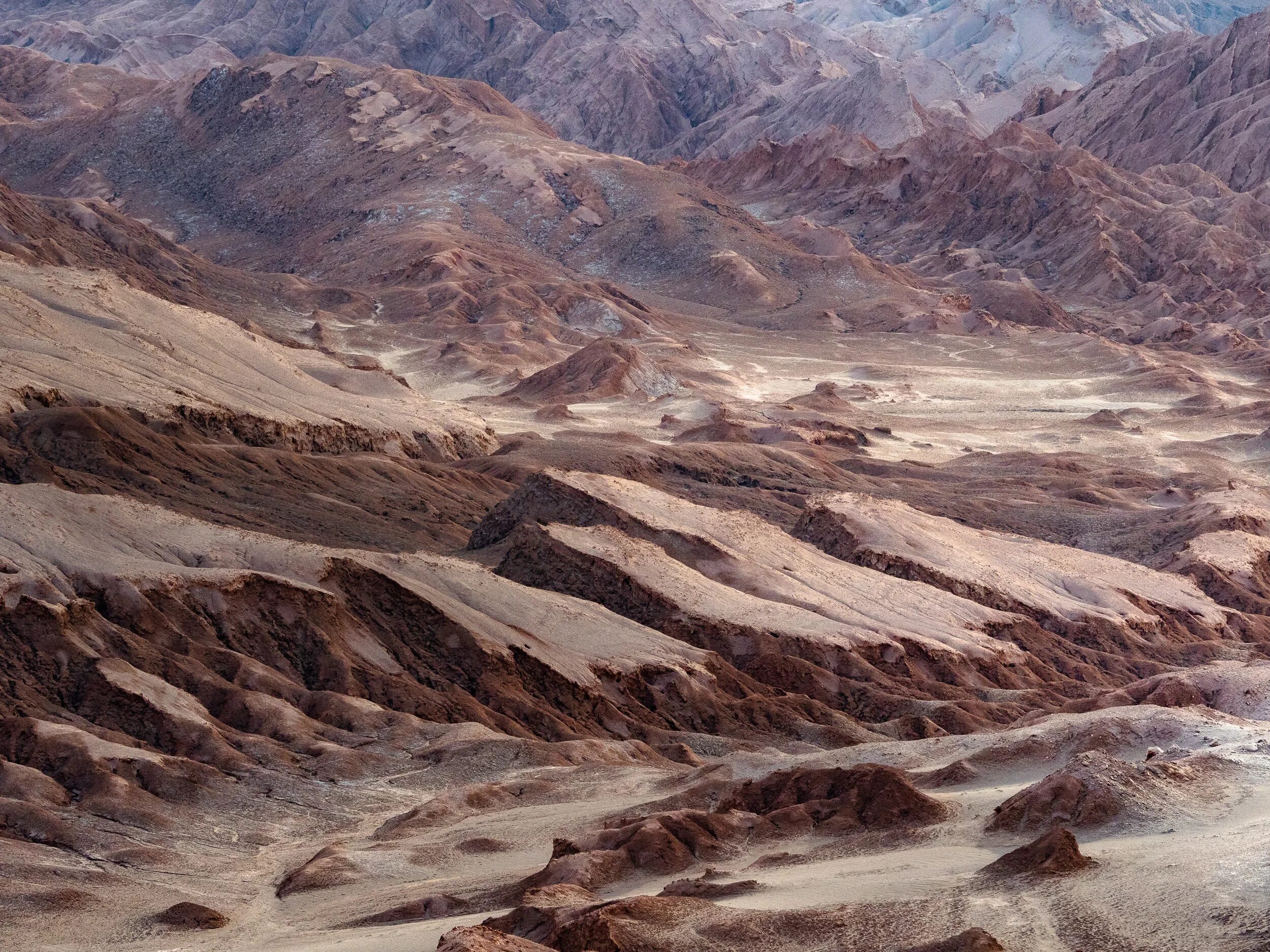 Лунная долина (валье-де-ла-луна). Лунная долина атакама. Лунная долина (валье-де-ла-луна). Пустыня атакама лунная долина. Чили пустыня атакама.