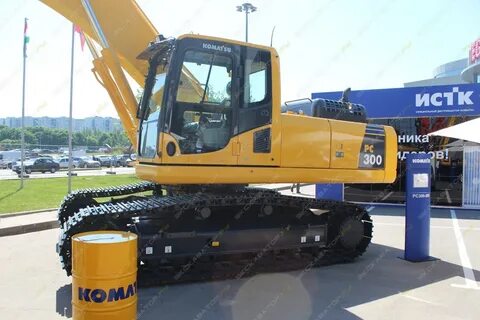 Комацу 300