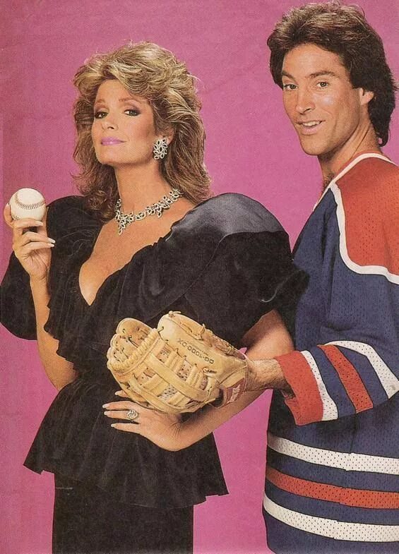 Those were the days of our lives. Days of our Lives Queen. Марлена Эванс сериалы. Deidre Holland и Джон до. John and Marlena.