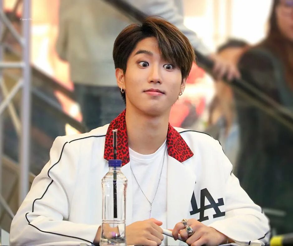 Аджимал хан. Хан джисон stray kids. джисон stray kids 2025. хан stray kids 2025. хан джисон 2025.