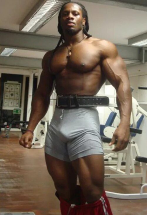 Ulisses Jr dick. Негр с длинным. Здоровый негр. Негр с самым большим. Big black natural