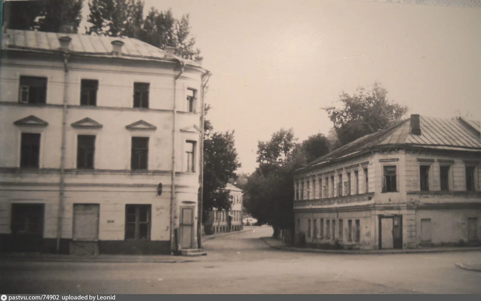 2 тружеников переулок. Вражский 1-й, переулок Москва. 1-Й тружеников переулок, Хамовники. 1-Й тружеников переулок 12 стр.1. Москва, 1-й переулок тружеников, 14с1.