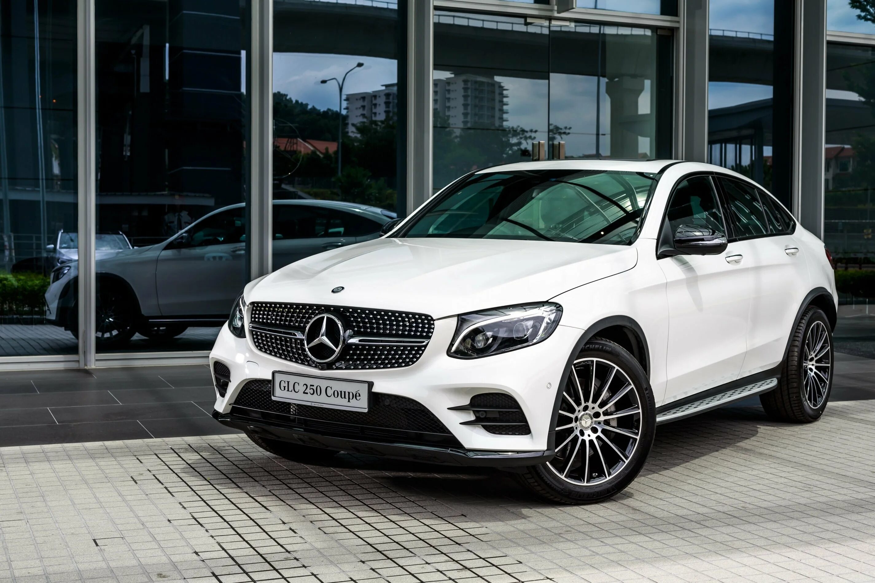 Gls coupe. Мерседес глс 250. мерседес glk coupe. мерседес glc coupe. mercedes benz glk coupe 250d.
