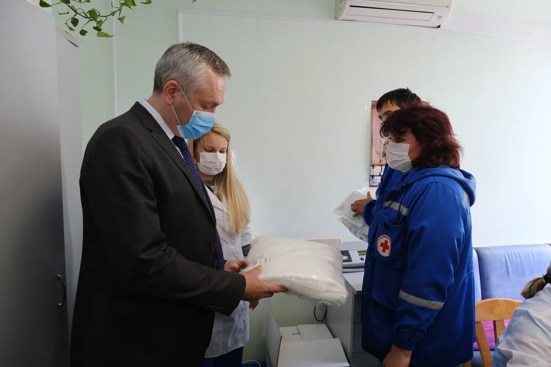 Выплаты врачам црб. Искитимская городская больница. црб искитим. масочный режим в больнице.