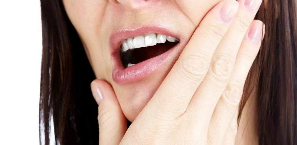 Спазмированность мышц лица. Хейлопластика булхорн. Фиброз на губах от гиалуроновой. Введение гиалуроновой кислоты в губы. Залом на губе после увеличения губ.