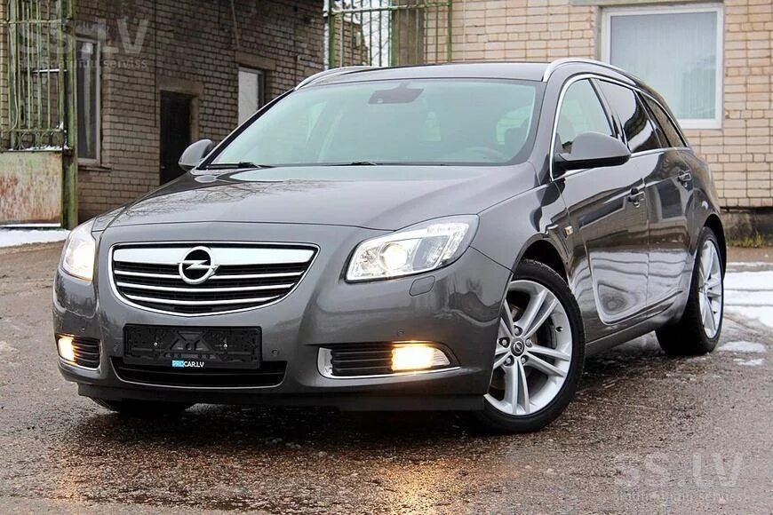 Opel Insignia 2011. Opel Insignia 2011 2.0 дизель. Опель Инсигния 2010. Опель Инсигния 2011г.