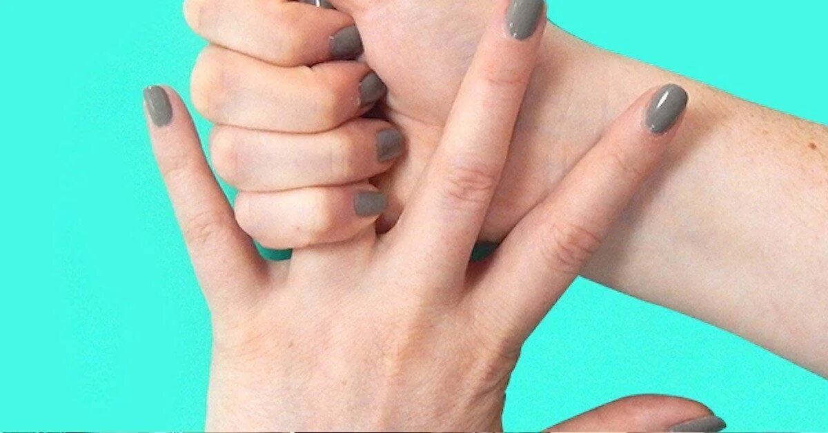 Как лечить средний палец. Безымянный палец палец. точки на безымянном пальце.