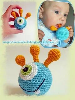Связать игрушку для новорожденного
